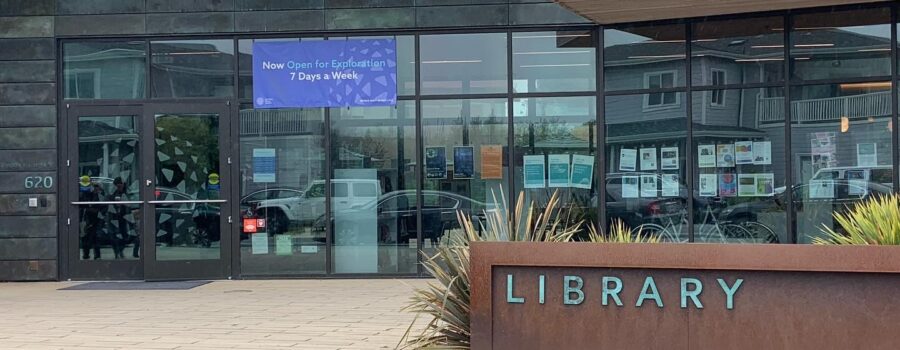 HMB Library Provides Books to Guests of all Ages at Table of Plenty 📚☺️